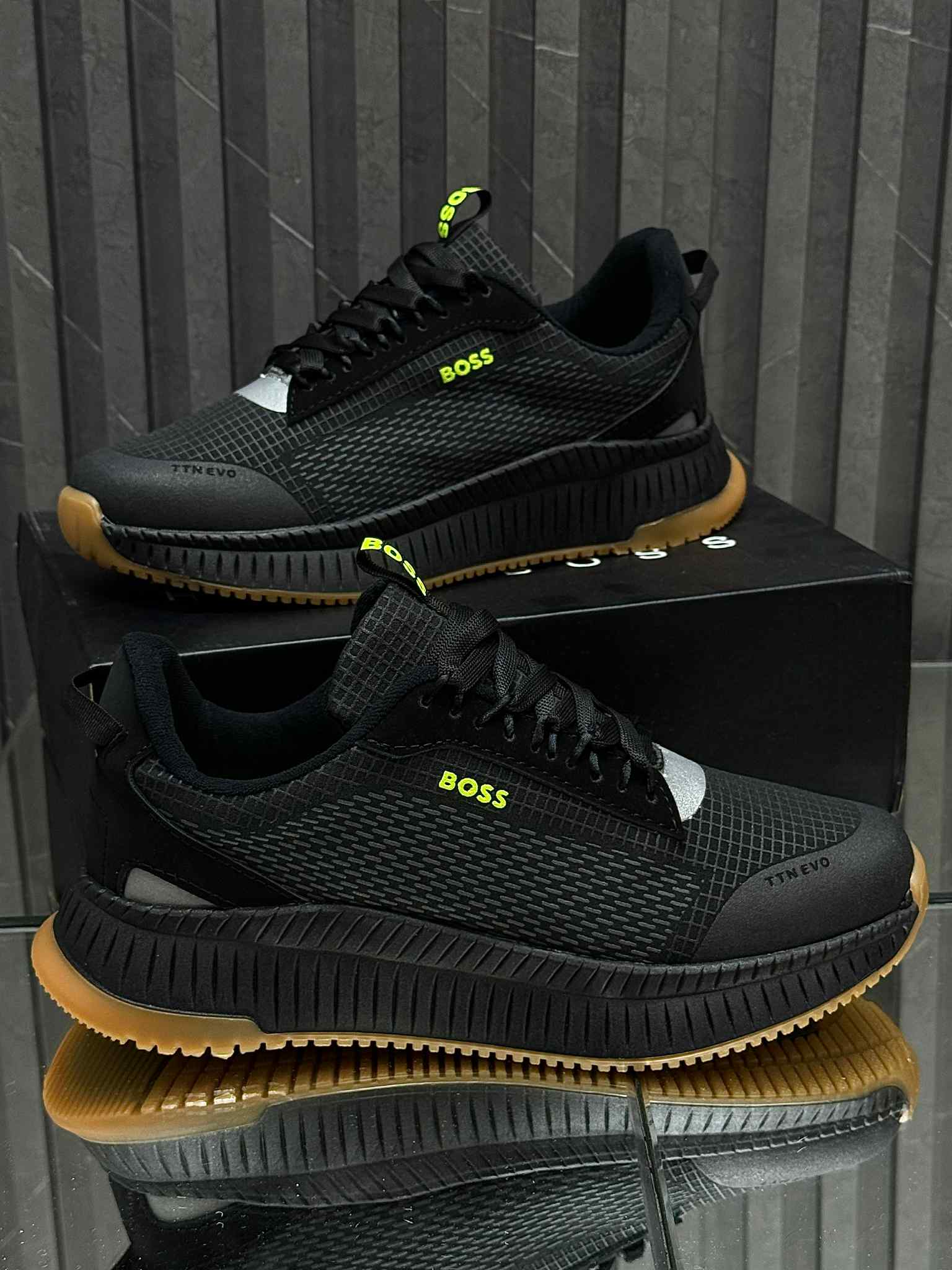 Boss  TTNM Evo Hombre