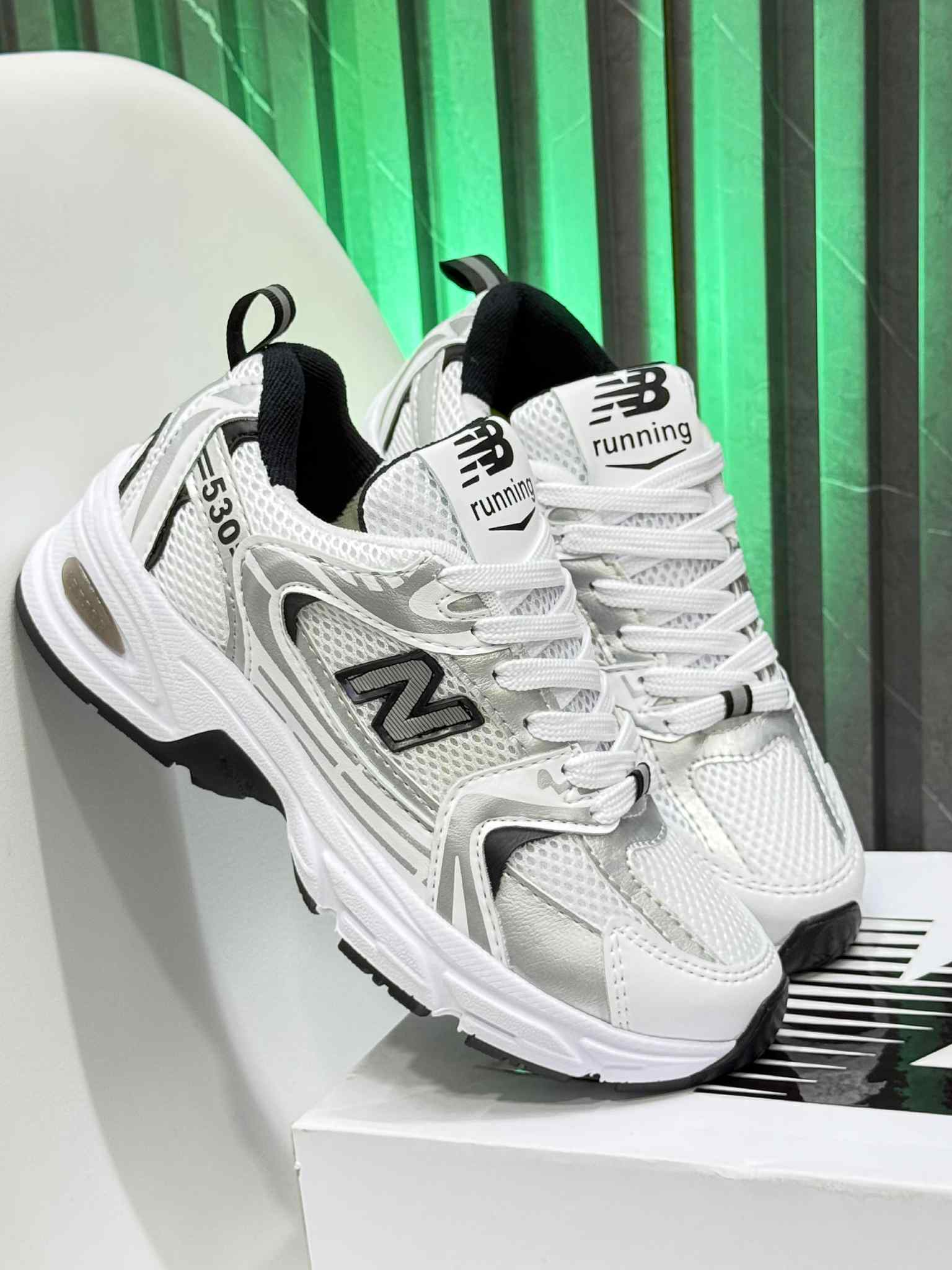 New Balance 530 Unisex